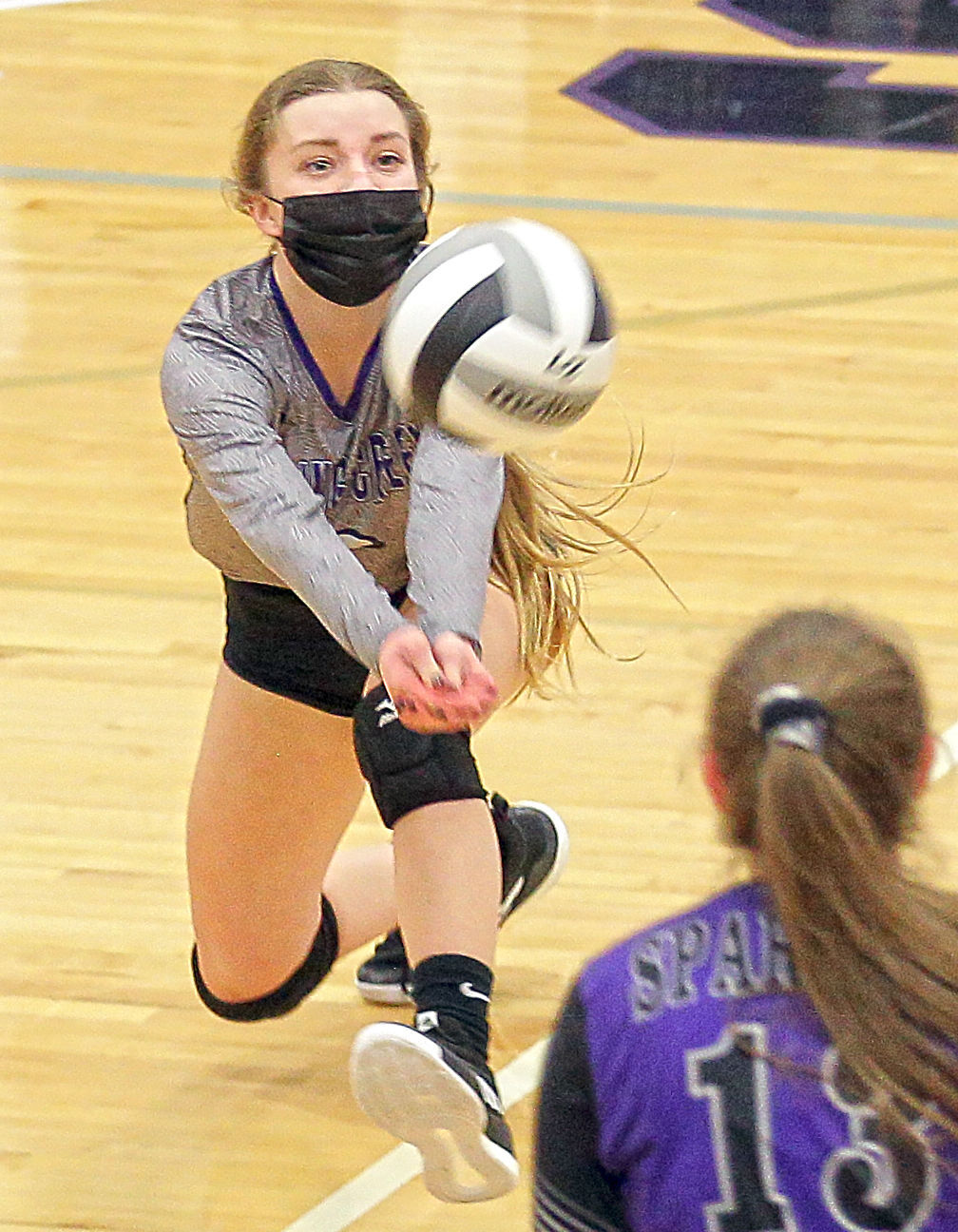 Elko at Spring Creek Volleyball 07.jpg